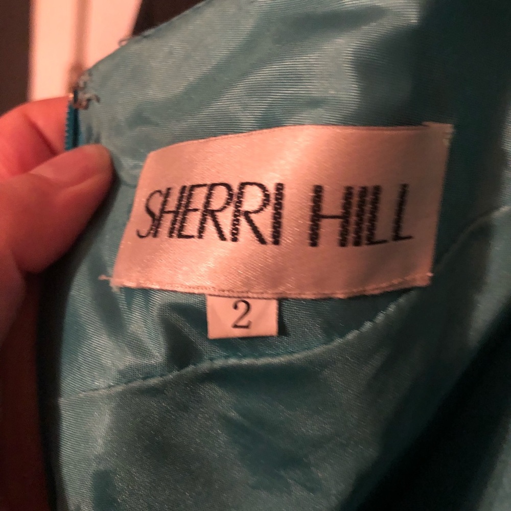 Sherri Hill prom dress - Picture 6 of 7
